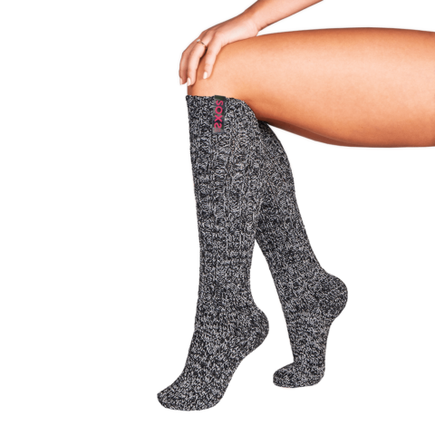 SOXS Donkergrijze wollen damessokken Spicy Pink label kniehoogte